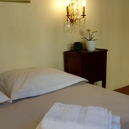 55 M2 Very Quiet Close To The Eiffel Tower Apartment