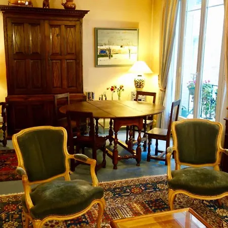 55 M2 Very Quiet Close To The Eiffel Tower Paris